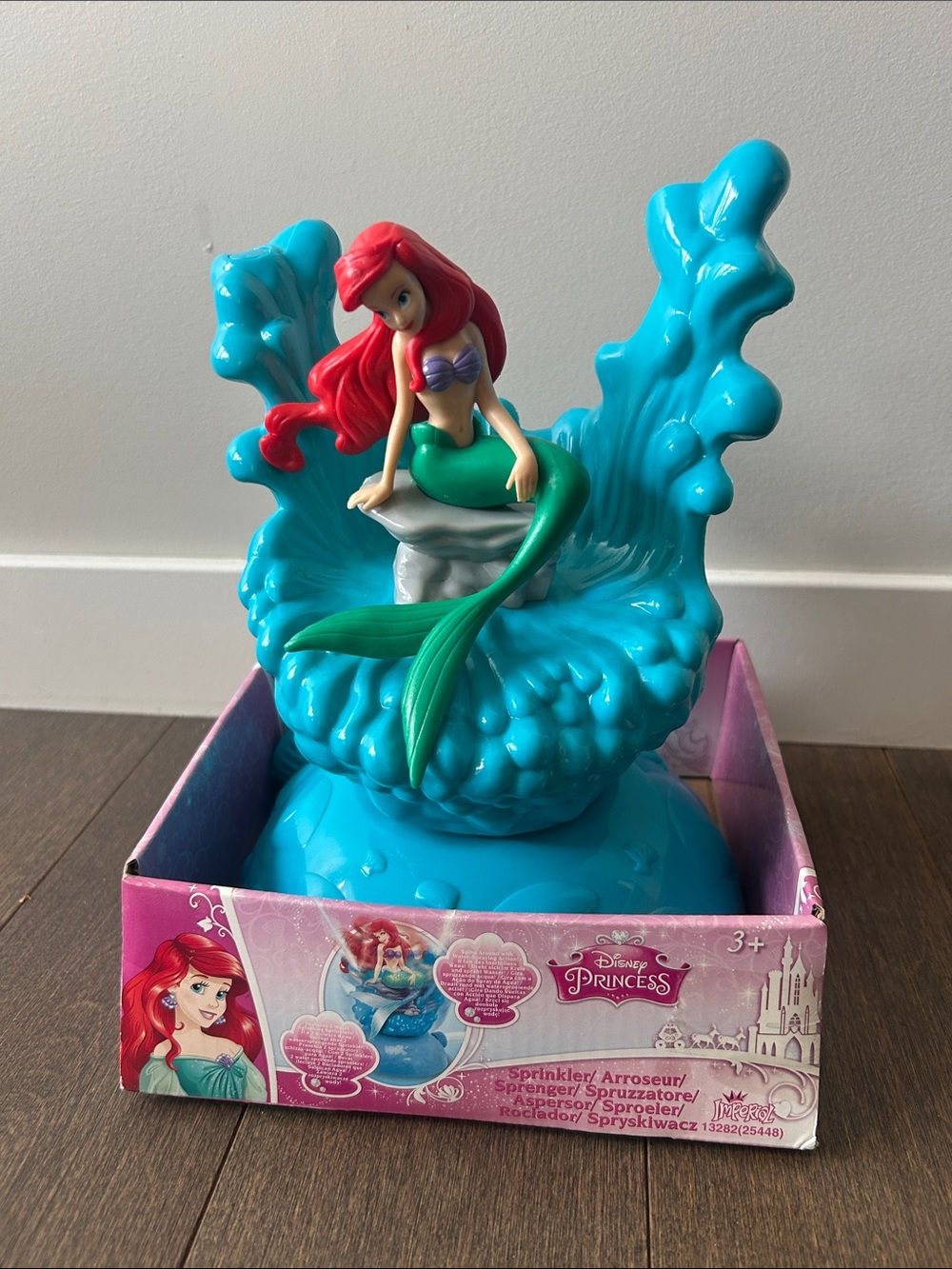 Disney the little mermaid Ariel Sprinkler NEW